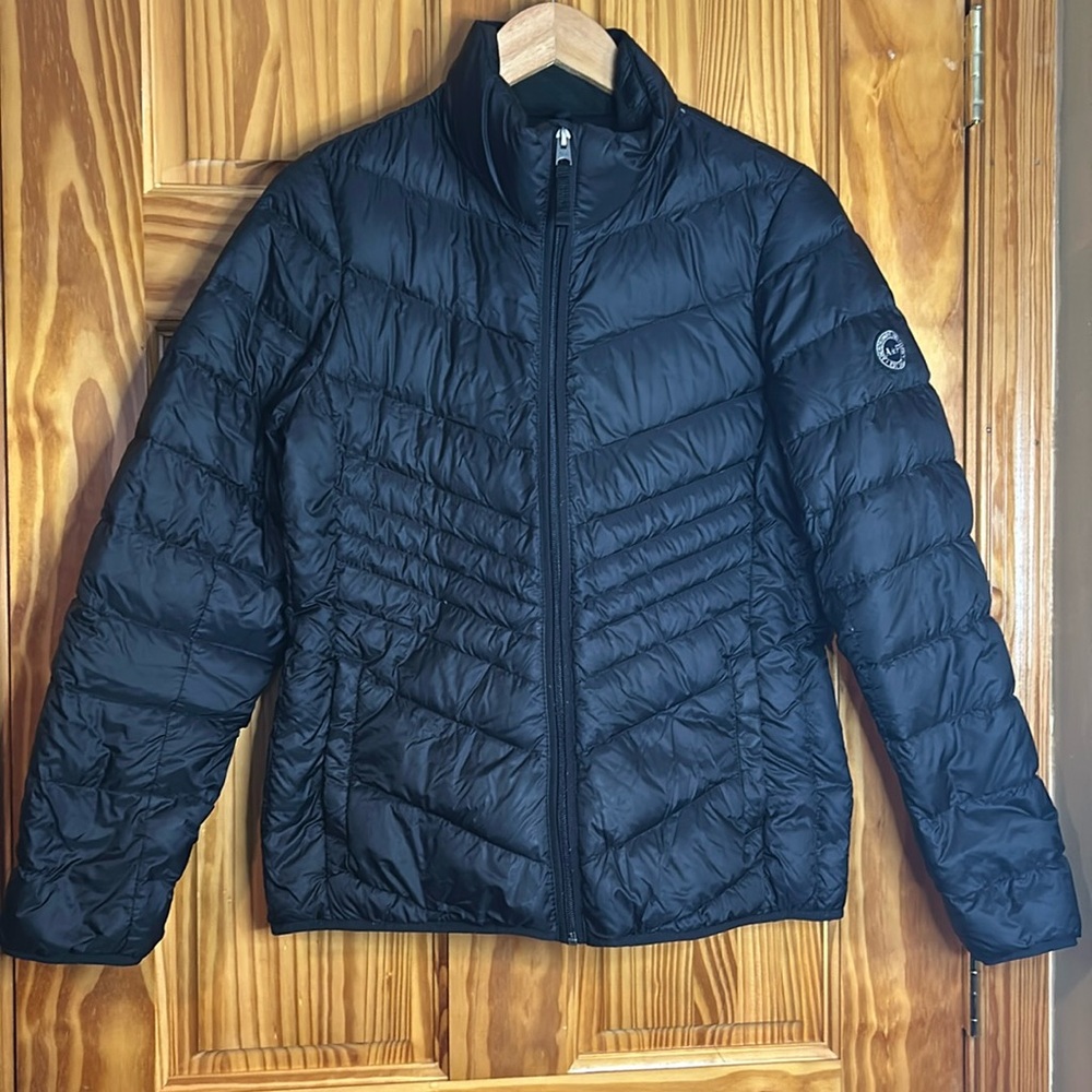 Abercrombie and Fitch down insulated jacket. Water resistant fabric. Med.